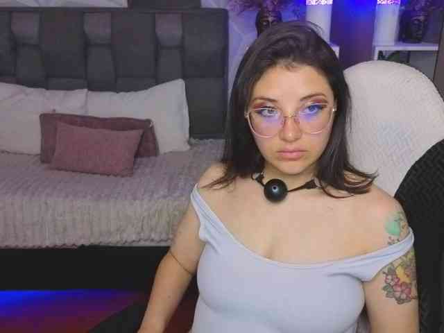 Вебкам-шоу phoenixx777