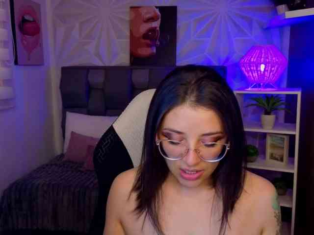 phoenixx777 webcam