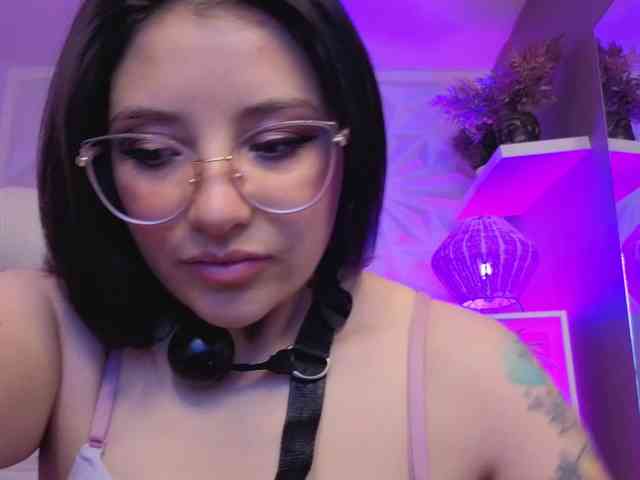 phoenixx777 webcam