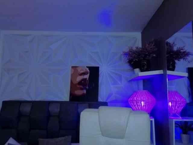 phoenixx777 webcam