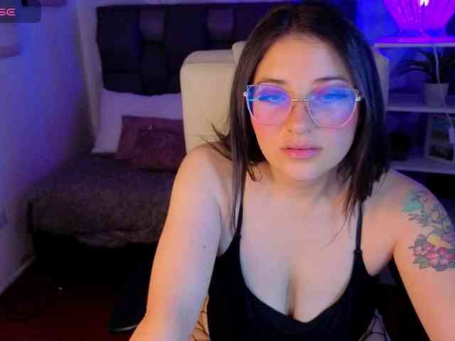 phoenixx777 webcam