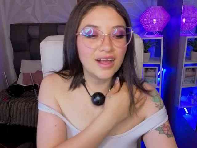 phoenixx777 webcam