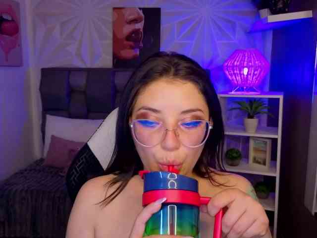 phoenixx777 webcam
