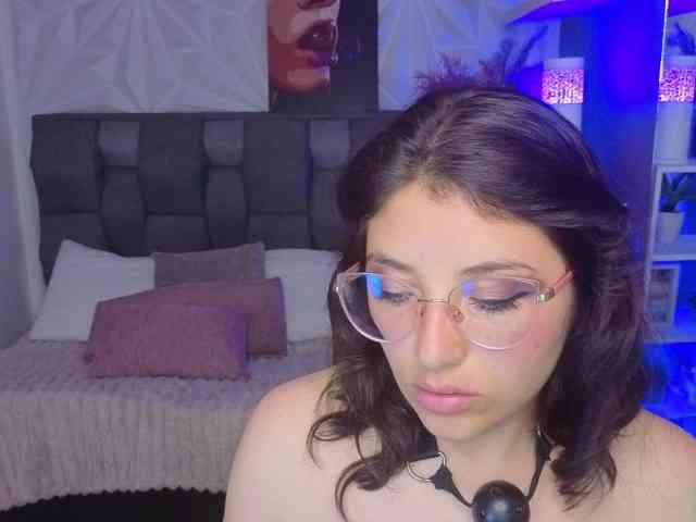 phoenixx777 webcam