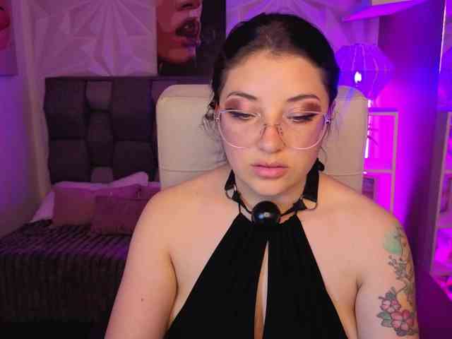 phoenixx777 webcam