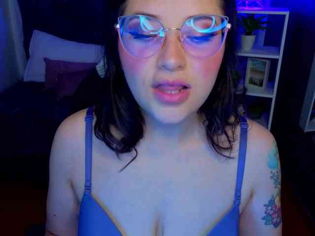 phoenixx777 webcam