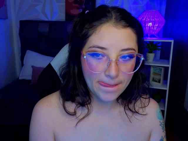 phoenixx777 webcam