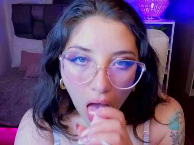 phoenixx777 webcam