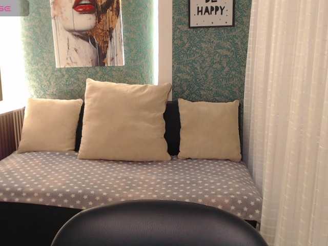Miidnightt-Dessire live cam on BongaCams