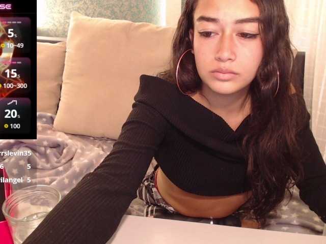 Miidnightt-Dessire live cam on BongaCams
