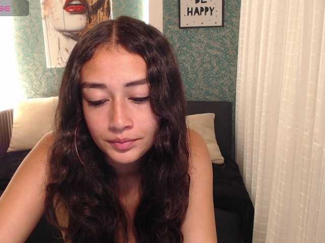 Miidnightt-Dessire live cam on BongaCams