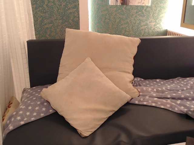 Miidnightt-Dessire live cam on BongaCams