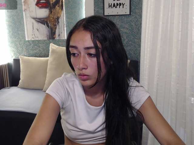Miidnightt-Dessire live cam on BongaCams