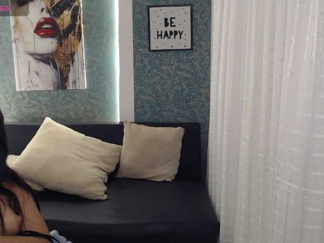 Miidnightt-Dessire live cam on BongaCams