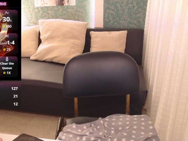 Miidnightt-Dessire live cam on BongaCams