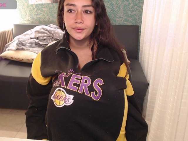 Miidnightt-Dessire live cam on BongaCams