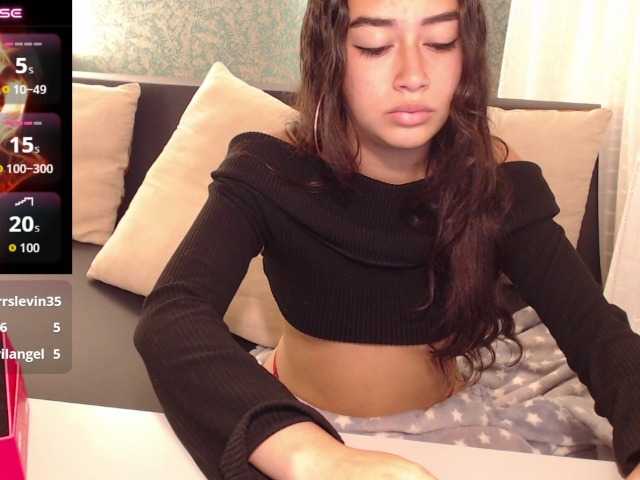 Miidnightt-Dessire live cam on BongaCams