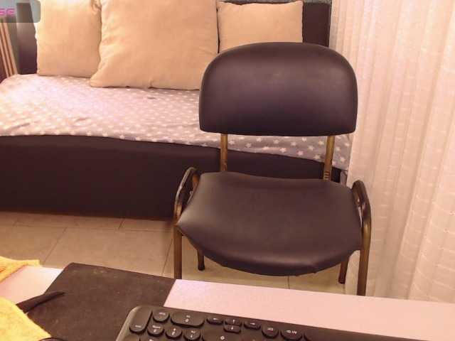 Miidnightt-Dessire live cam on BongaCams