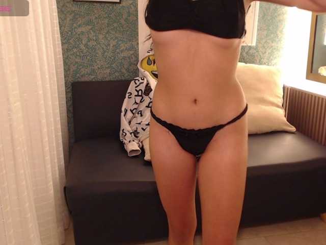 Miidnightt-Dessire live cam on BongaCams