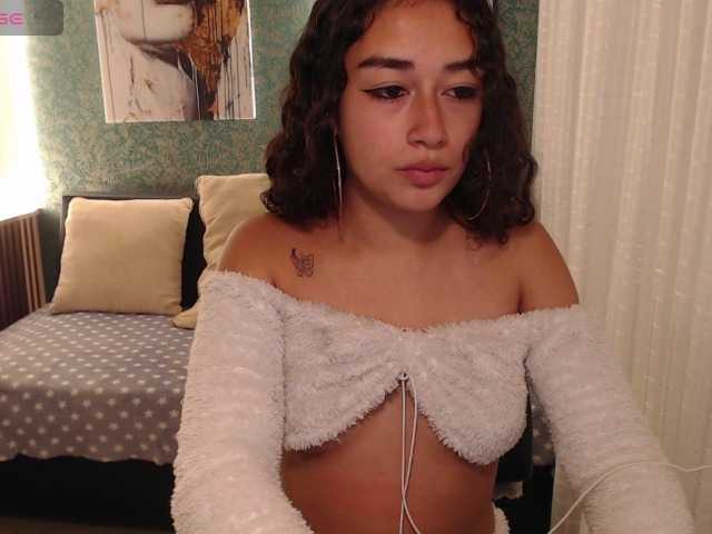 Miidnightt-Dessire
