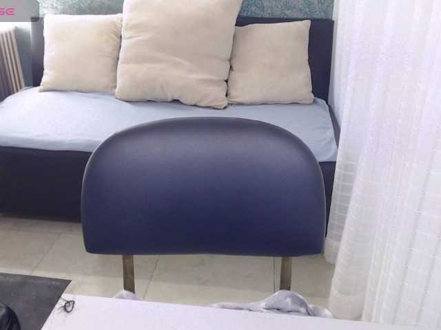 Miidnightt-Dessire live cam on BongaCams