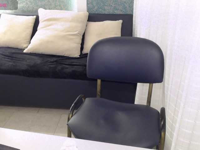 Miidnightt-Dessire live cam on BongaCams