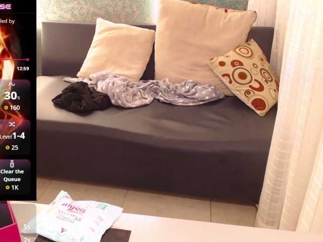 Miidnightt-Dessire live cam on BongaCams