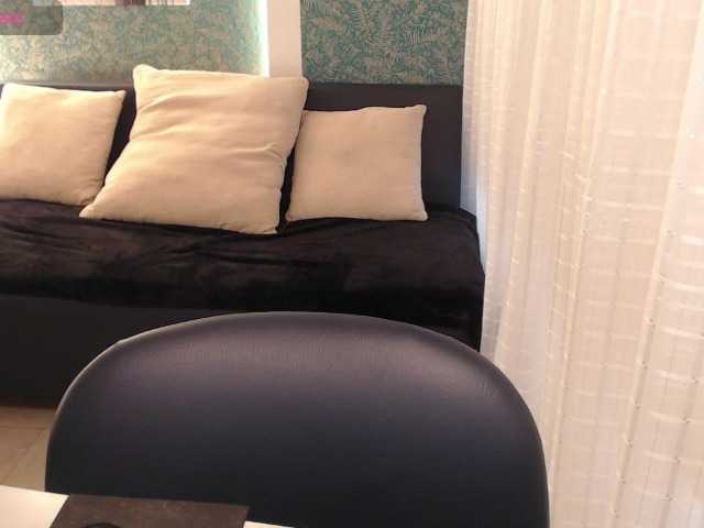 Miidnightt-Dessire live cam on BongaCams