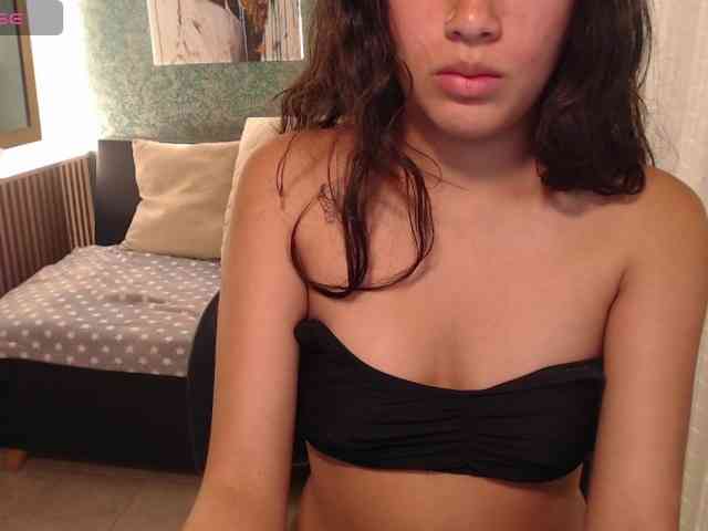 Miidnightt-Dessire