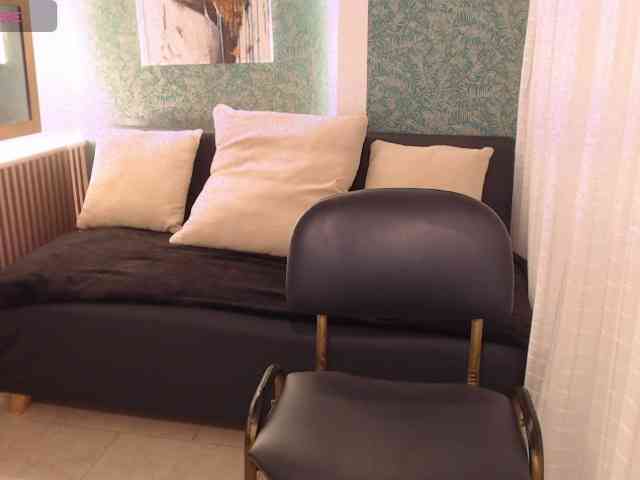 Miidnightt-Dessire webcam