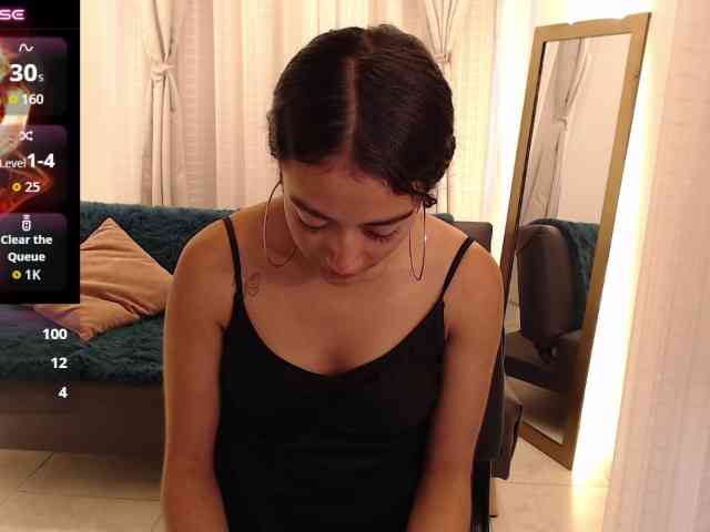 Miidnightt-Dessire