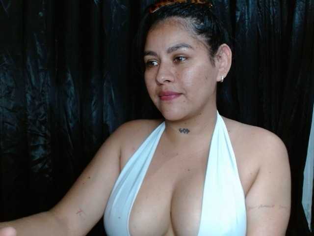 helooo1 live sex show