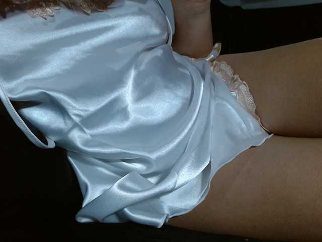 helooo1 live webcam show