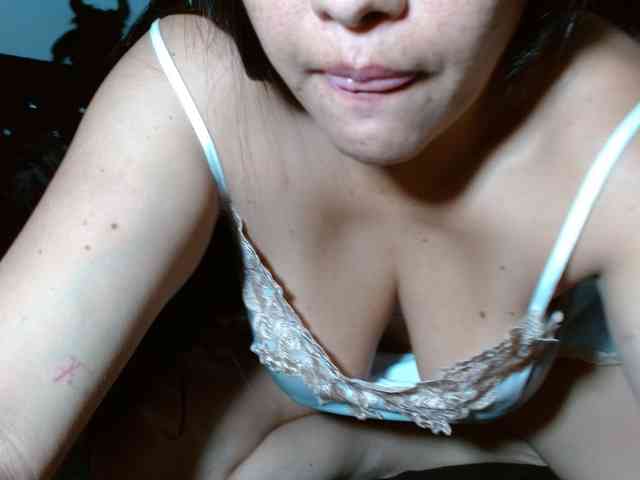 helooo1 webcam