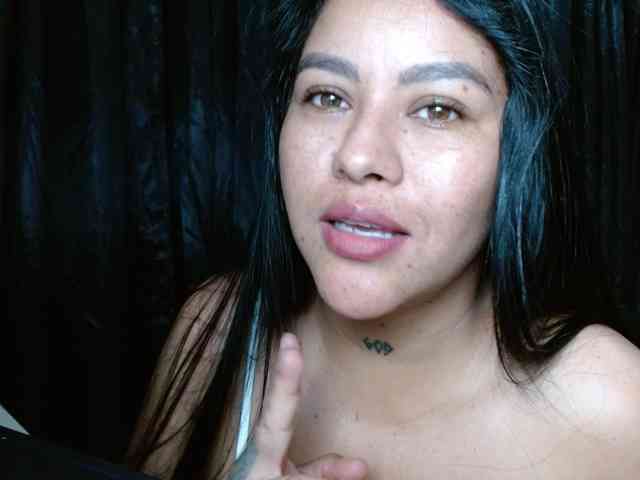 helooo1 webcam
