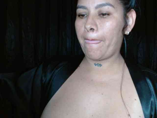 helooo1 webcam
