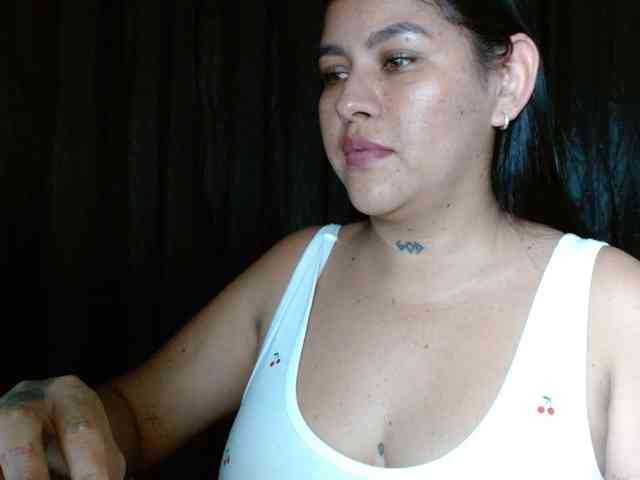 helooo1 webcam
