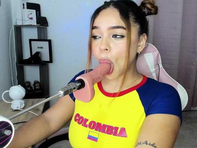 MissVega-01 live cam on BongaCams