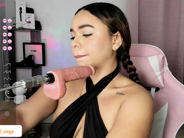 MissVega-01 live cam on BongaCams