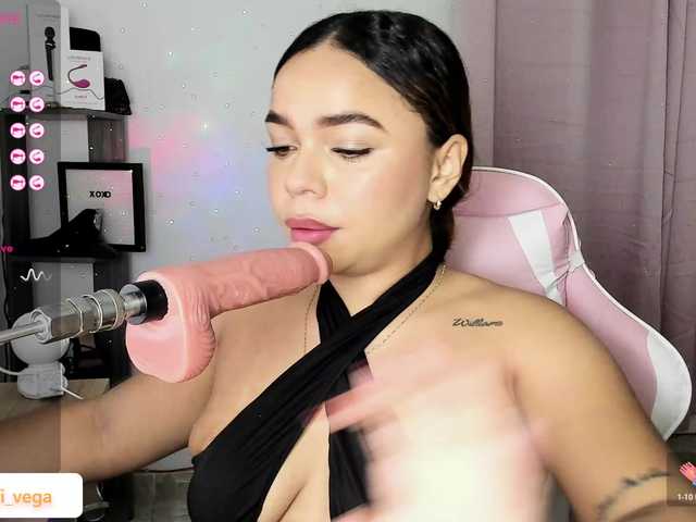 MissVega-01 live cam on BongaCams