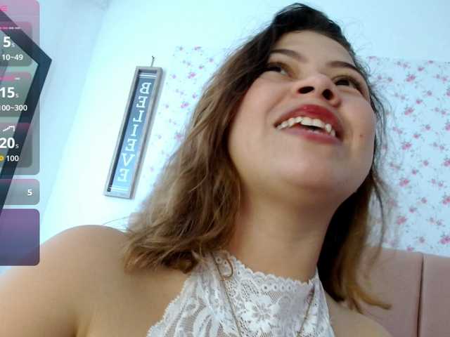 AmberSilk live cam on BongaCams