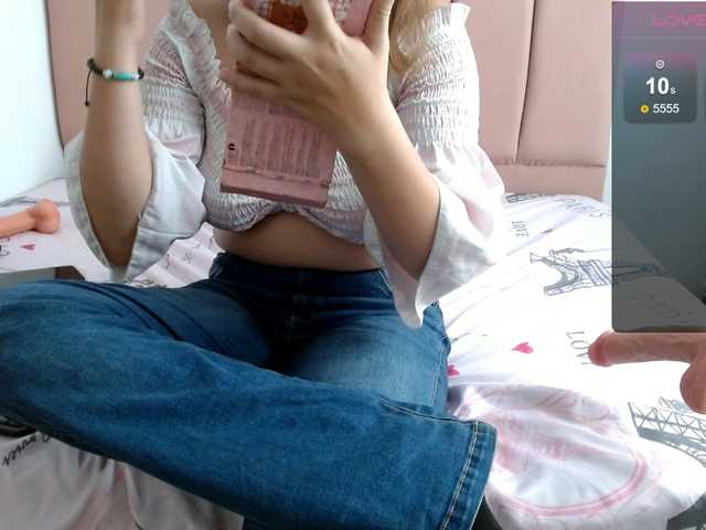 AmberSilk live cam on BongaCams