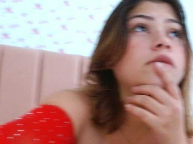 AmberSilk live cam on BongaCams
