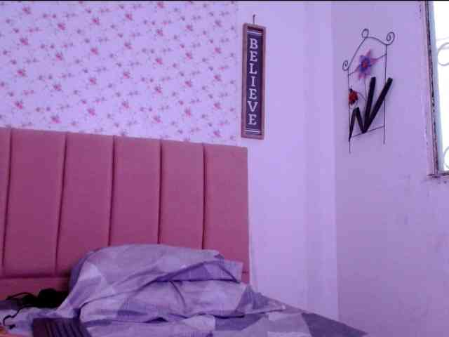 AmberSilk webcam