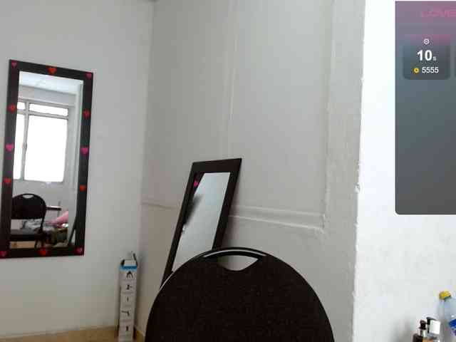 AmberSilk webcam