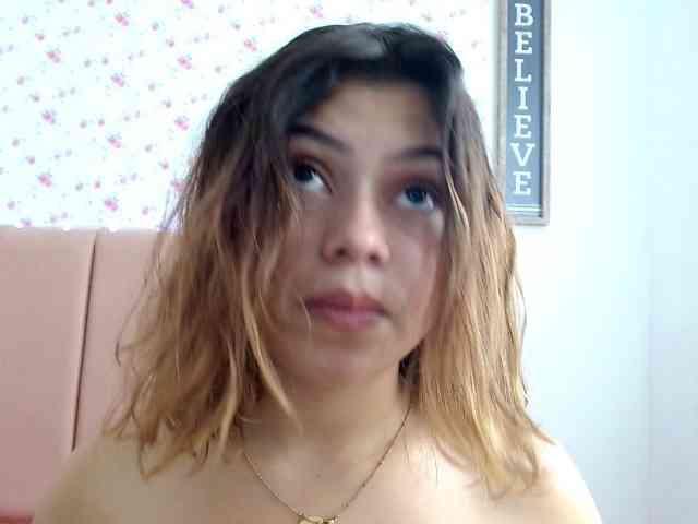 AmberSilk webcam
