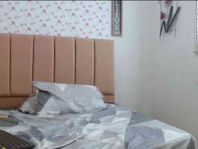 AmberSilk webcam