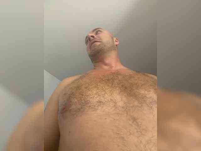 Alexfrolovm1990 Live Webcam on BongaCams