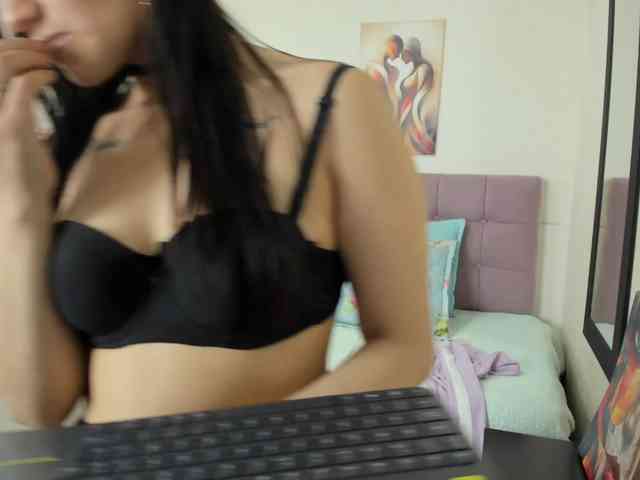Antonella-wish webcam