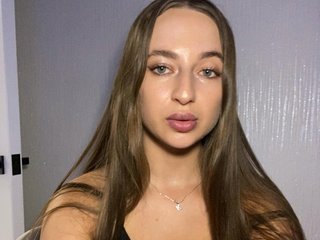 Alisaa-00 Porn Show